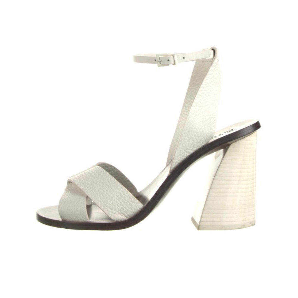 Mercedes Castillo sandals 4” heels